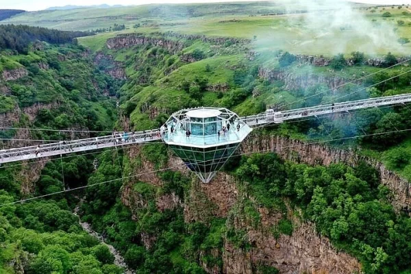 diamond-bridge-and-dashbashi-canyon-day-trip-from-tbilisi-th