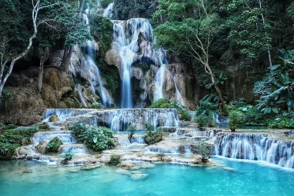 full-day-adventure-pak-ou-caves-kuang-si-falls-and-local-vil